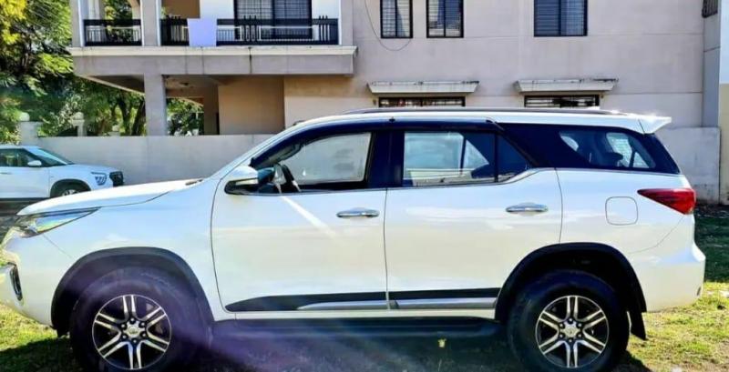 Toyota Fortuner 2.8 4x4 AT 2017