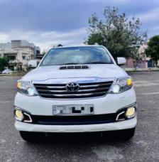 Toyota Fortuner 3.0 4X2 AT 2014
