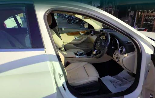 Mercedes-Benz C-Class 220 CDI AVANTGARDE AT 2015