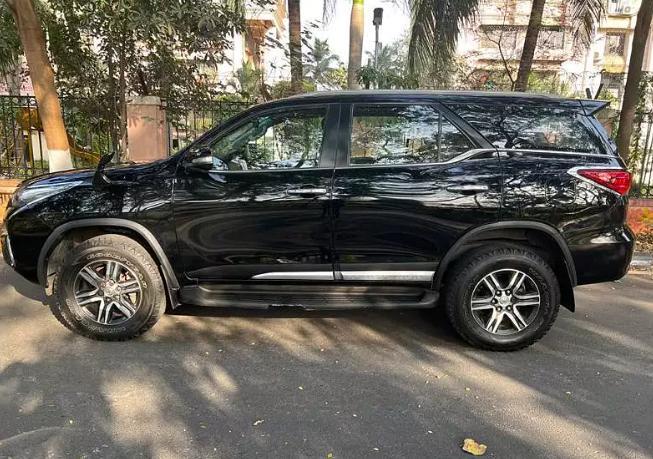 Toyota Fortuner 2.8 4x4 AT 2022