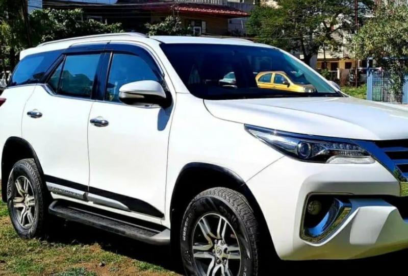 Toyota Fortuner 2.8 4x4 AT 2017