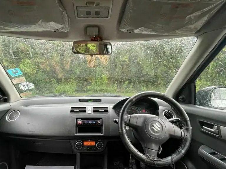 Maruti Suzuki Swift LXi 2007