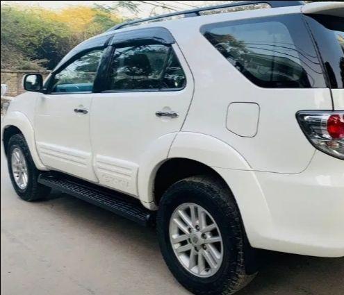 Toyota Fortuner 2.8 4x2 AT 2014