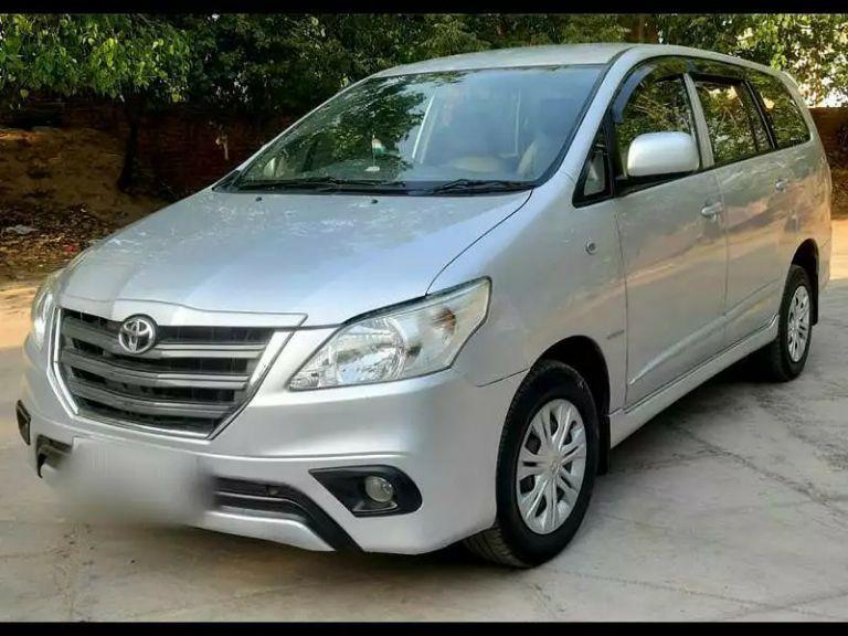 Toyota Innova 2.5 EV CS 7 STR BS IV 2012