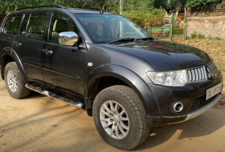 Mitsubishi Pajero Sport 2.5 MT 2013