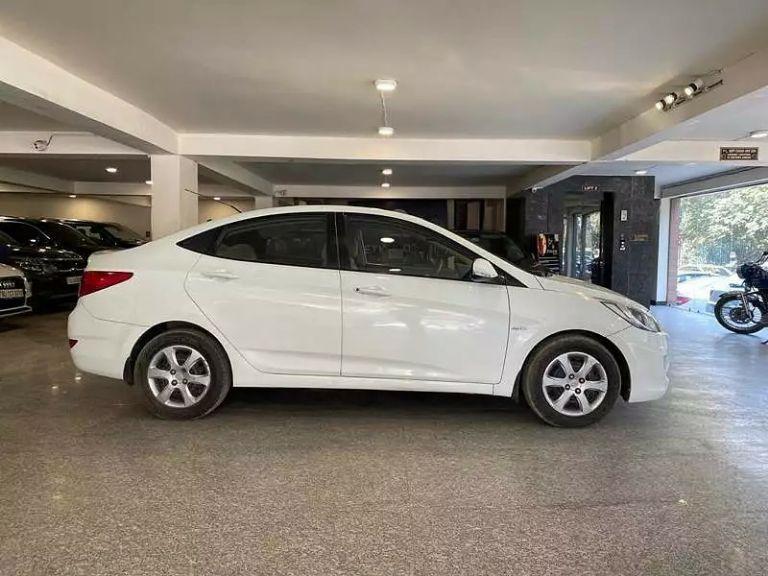 Hyundai Verna 1.6 VTVT SX 2018