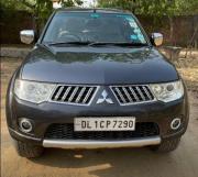 Mitsubishi Pajero Sport 2.5 MT 2013