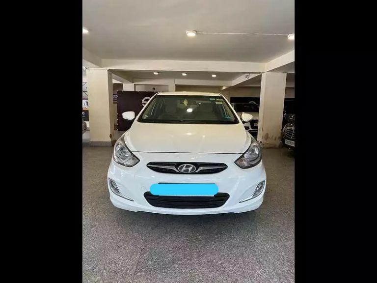 Hyundai Verna 1.6 VTVT SX 2018