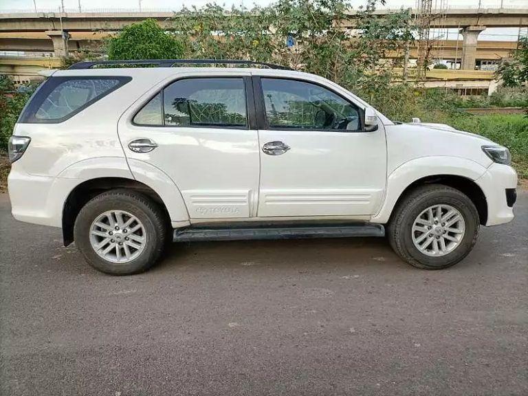 Toyota Fortuner 2.5 4x2 MT TRD Sportivo 2018