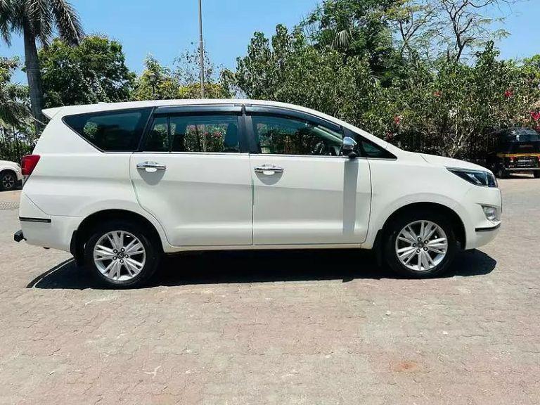 Toyota Innova Crysta 2.4 ZX 7 STR 2018