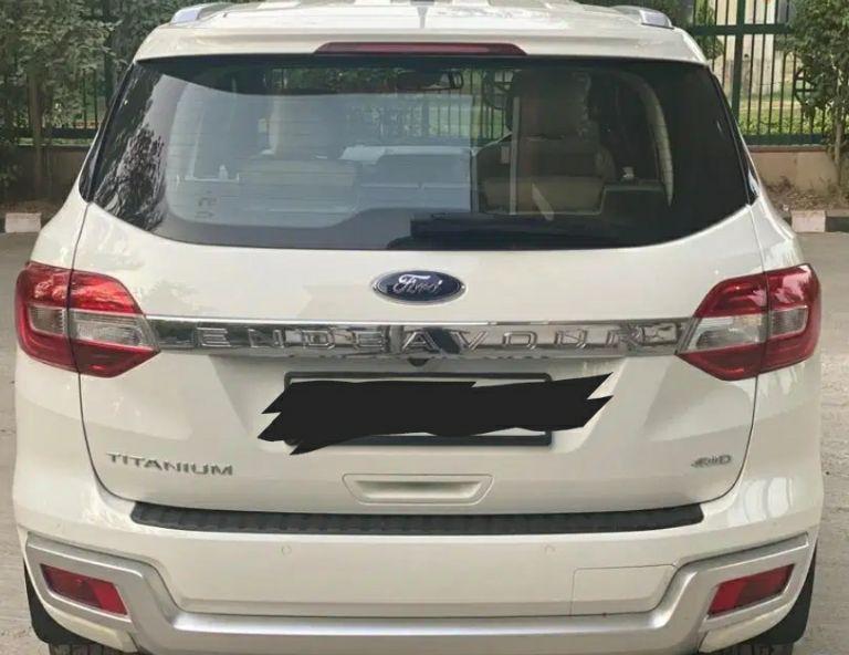 Ford Endeavour Titanium 3.2 4x4 AT 2017