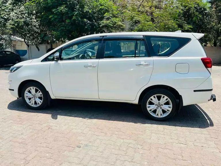 Toyota Innova Crysta 2.4 ZX 7 STR 2018