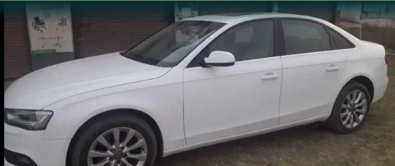 Audi A4 2.0 TDI S Line 2013