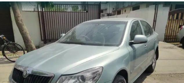 Skoda Laura ELEGANCE 1.9 TDI MT 2010