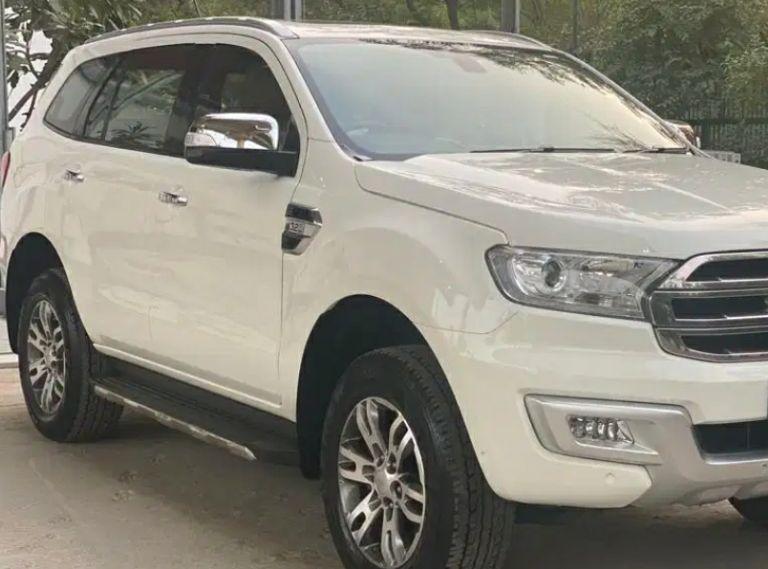 Ford Endeavour Titanium 3.2 4x4 AT 2017
