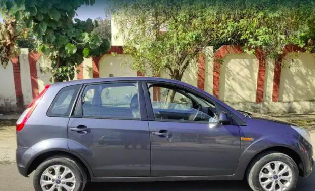 Ford Figo 1.4 TDCI TITANIUM 2014