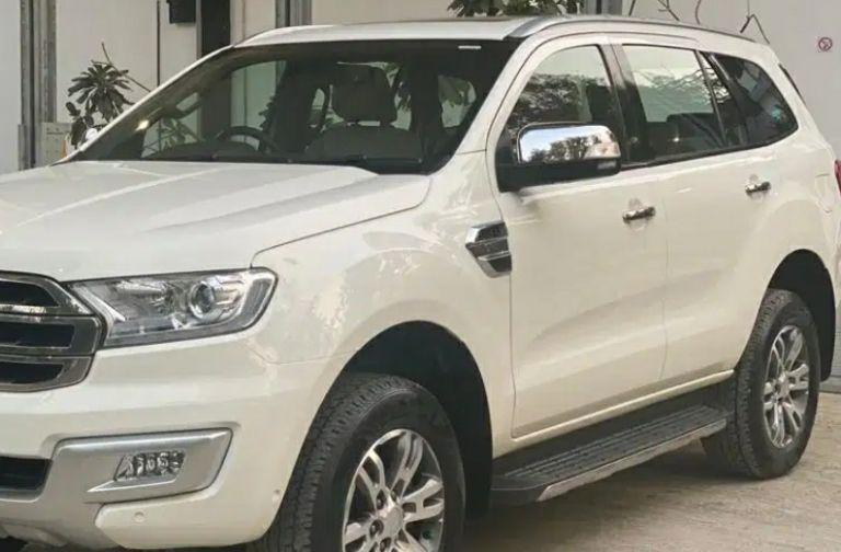 Ford Endeavour Titanium 3.2 4x4 AT 2017