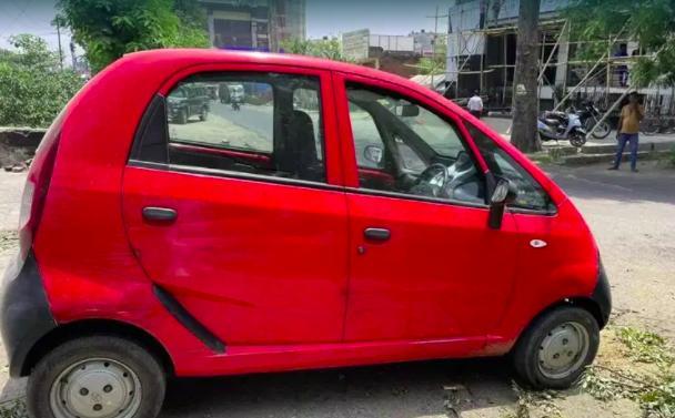 Tata Nano CX 2012