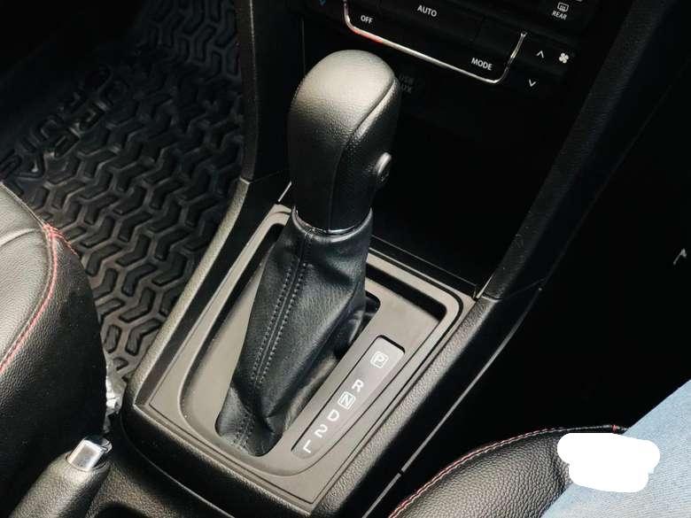 Toyota Urban Cruiser Mid MT 2021