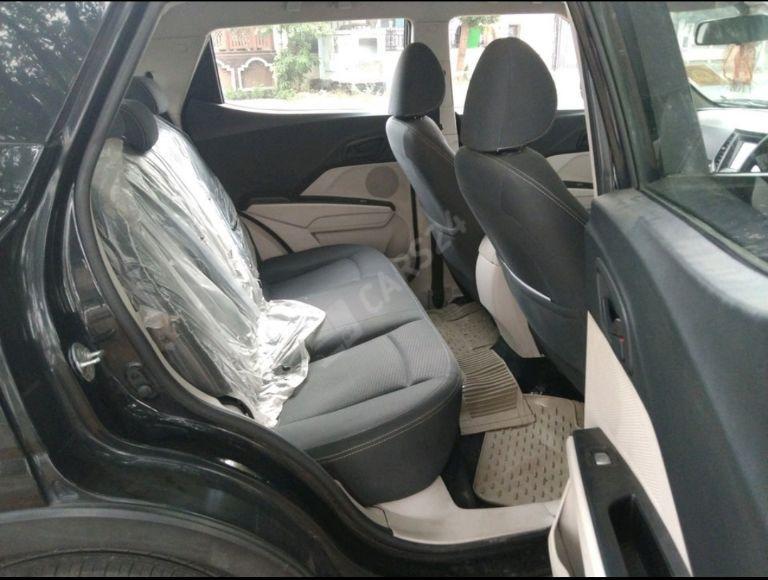 Mahindra XUV300 W6 Diesel 2019