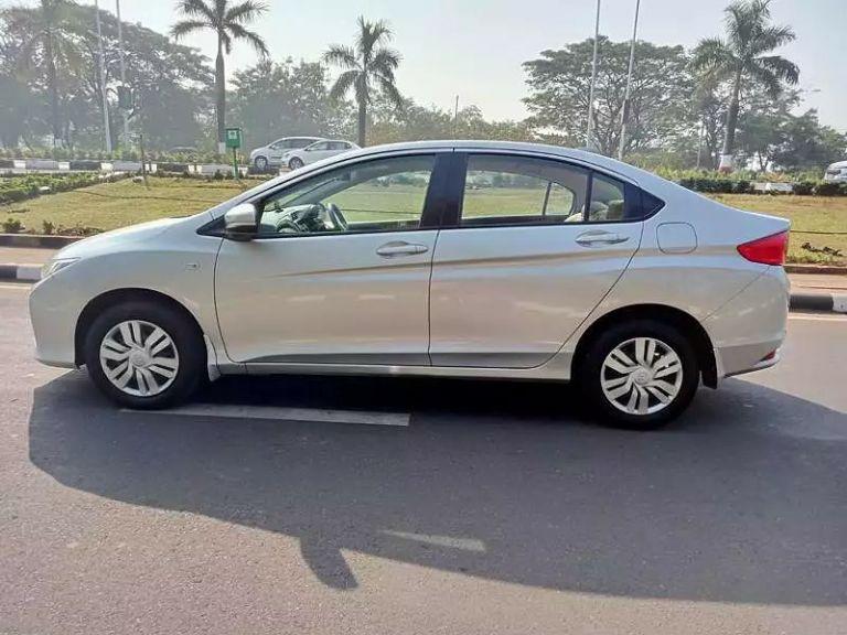 Honda City 5th Generation ZX Petrol 2020