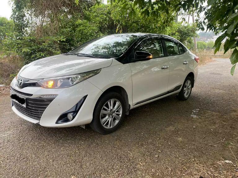 Toyota Yaris J CVT BS6 2020