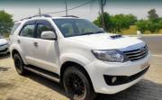 Toyota Fortuner 3.0 4x2 MT 2013