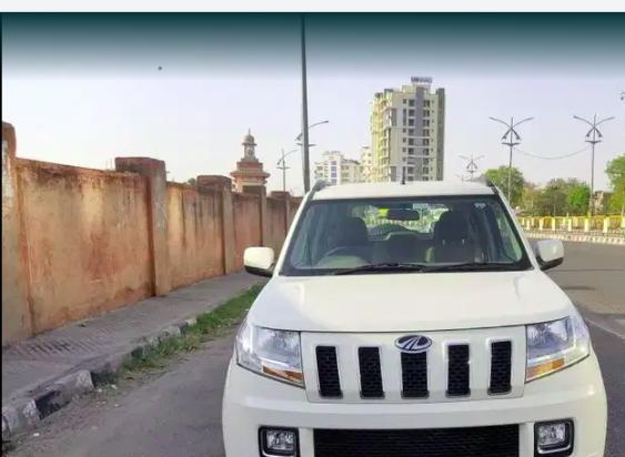 Mahindra TUV300 T8 2016