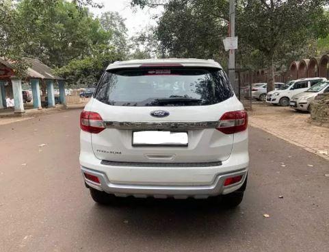 Ford Endeavour Titanium 3.2 4x4 AT 2017