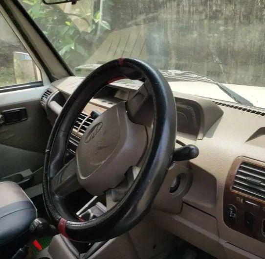 Mahindra Bolero SLX 2012