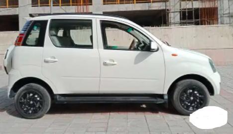 Mahindra Quanto C2 2013