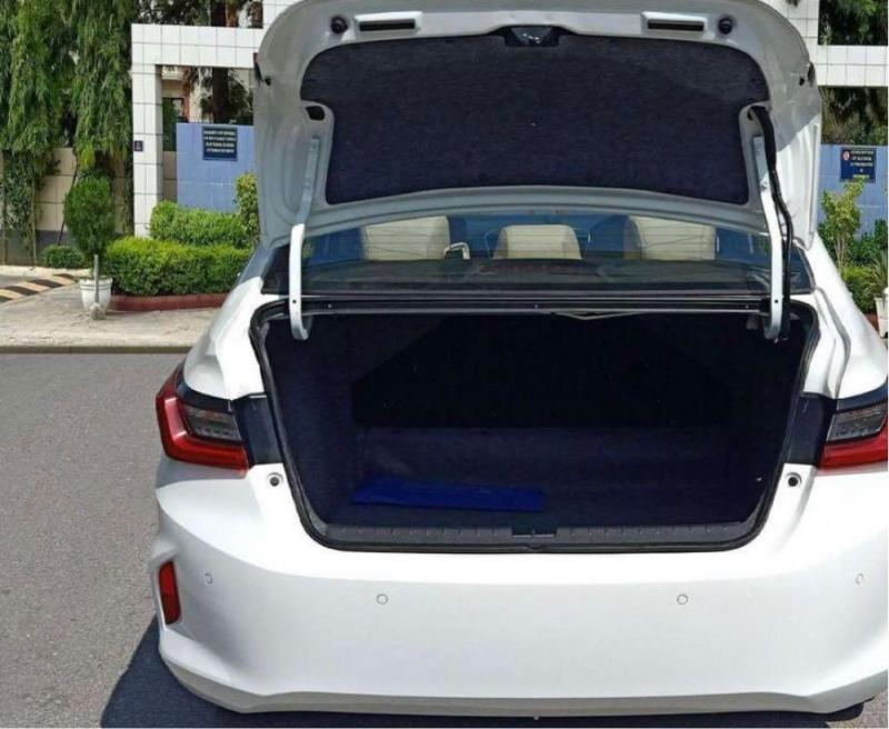 Honda City 5th Generation ZX Petrol 2022