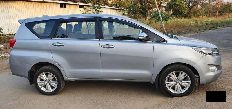 Toyota Innova Crysta 2.4 G 8 STR BS6 2020