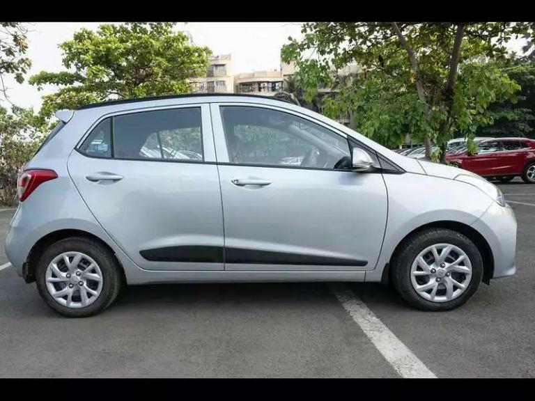 Hyundai Grand i10 Sportz (O) AT 1.2 Kappa VTVT 2018