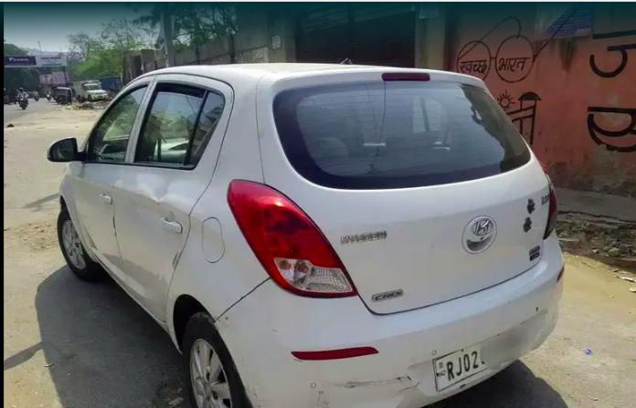 Hyundai i20 Sportz 1.4 CRDi 2013