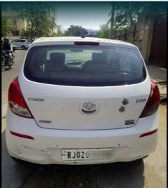 Hyundai i20 Sportz 1.4 CRDi 2013