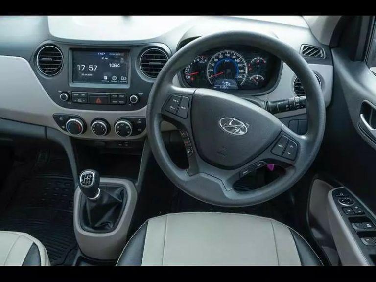 Hyundai Grand i10 Sportz (O) AT 1.2 Kappa VTVT 2018