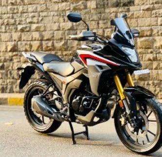 Honda CB200X DX 2022