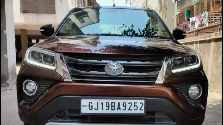 Toyota Urban Cruiser Premium AT 2021