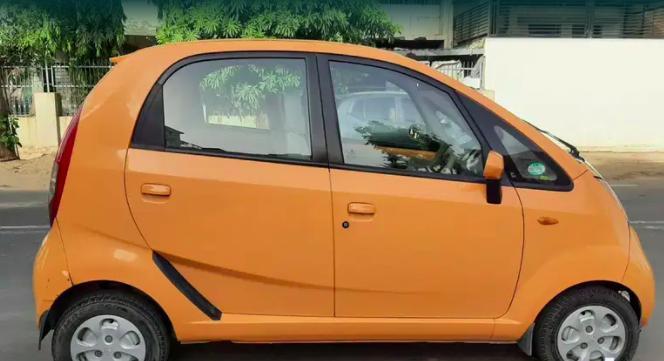 Tata Nano LX 2013