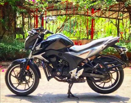 Honda CB Hornet 160R STD 2016
