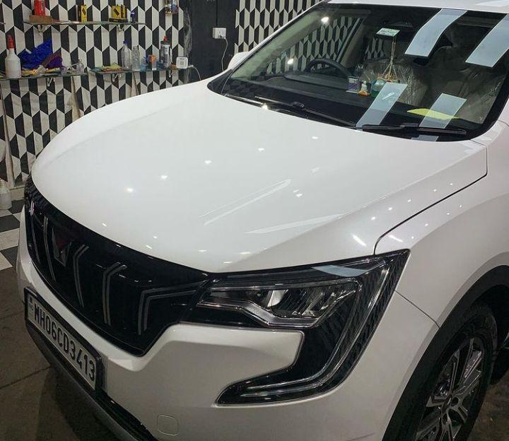 Mahindra XUV700 AX 3 Petrol AT 5 STR 2021