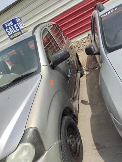 Mahindra Quanto C2 2013