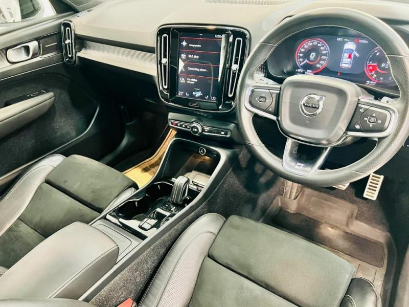 Volvo XC40 D4 R-Design 2019