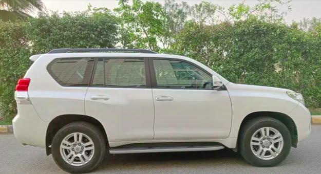 Toyota Land Cruiser LC200 VX 1 STANDARD 2010