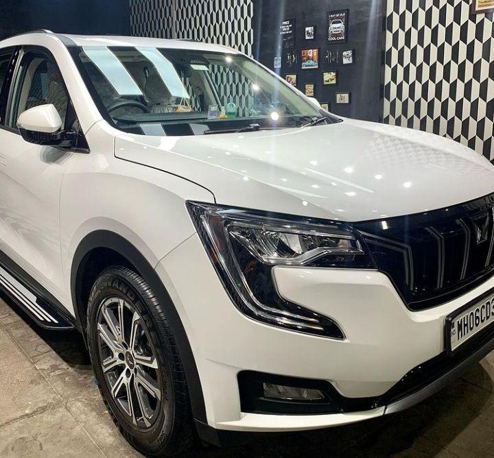 Mahindra XUV700 AX 3 Petrol AT 5 STR 2021