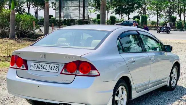 Honda Civic 1.8 V AT 2009