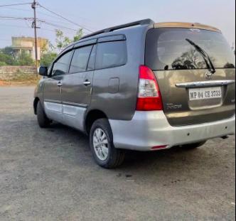 Toyota Innova 2.5 V 8 STR 2009