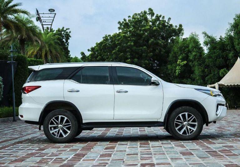 Toyota Fortuner 2.8 4x2 MT 2016