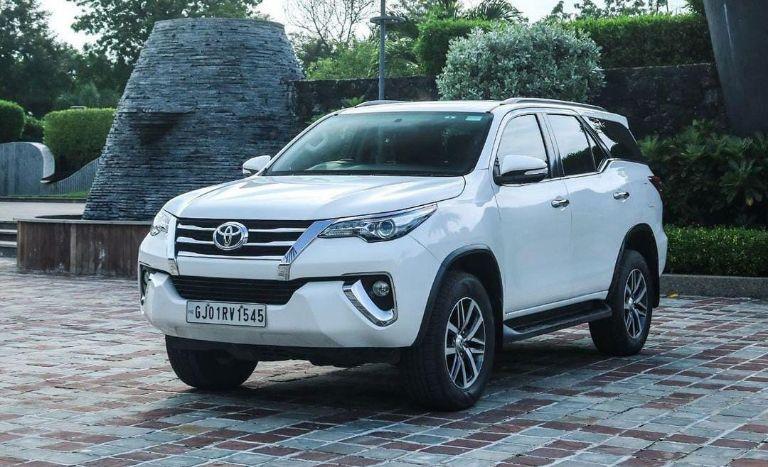 Toyota Fortuner 2.8 4x2 MT 2016